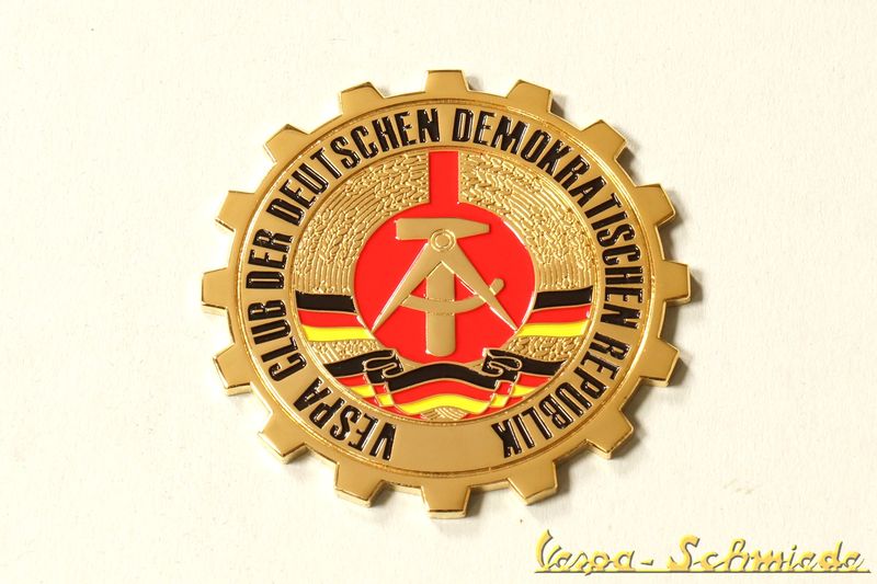 Plakette "Vespa Club der DDR"