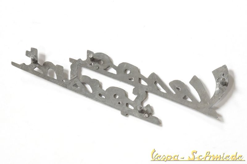 Schriftzug Beinschild/vorne Klassisch Vespa 50 Logo Emblem V50